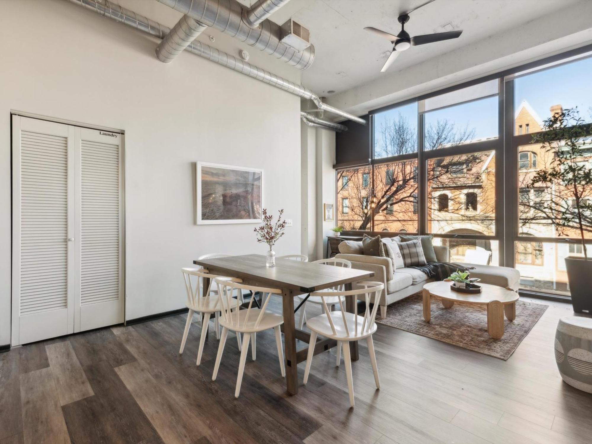 Large 3Br Apts & Studios, Gym, Game Room, Free Street Parking Philadelphia Exterior photo