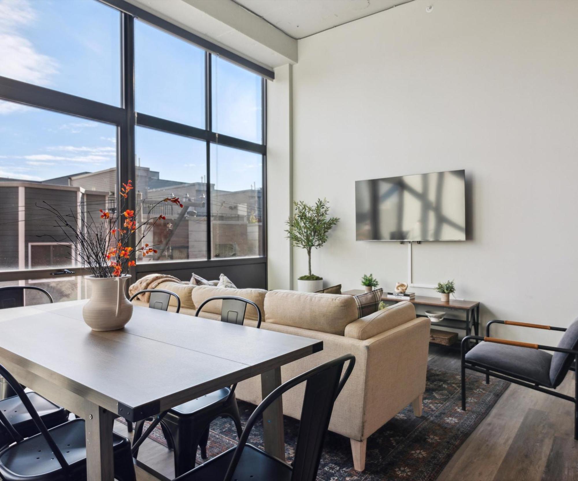 Large 3Br Apts & Studios, Gym, Game Room, Free Street Parking Philadelphia Exterior photo