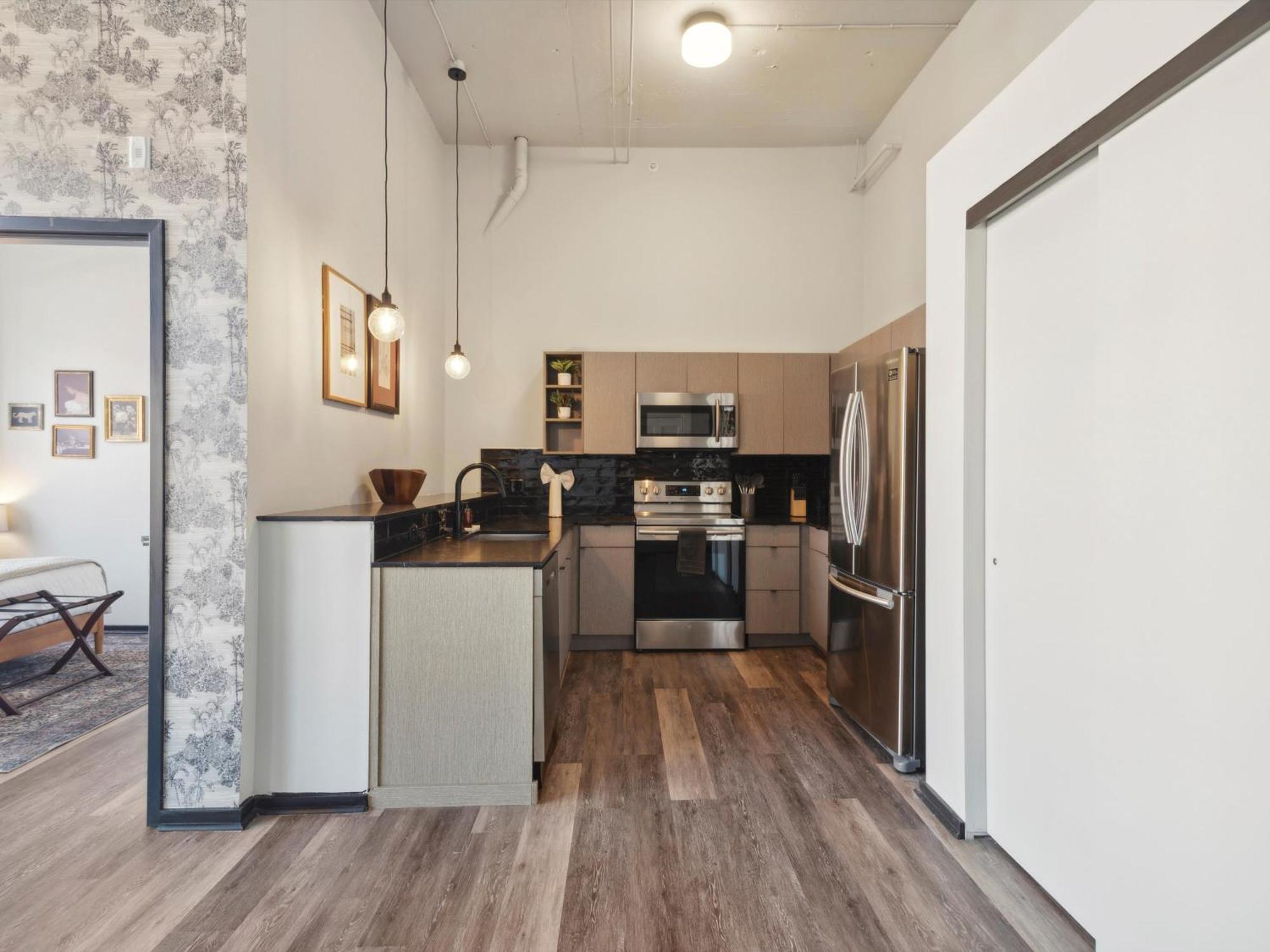 Large 3Br Apts & Studios, Gym, Game Room, Free Street Parking Philadelphia Room photo
