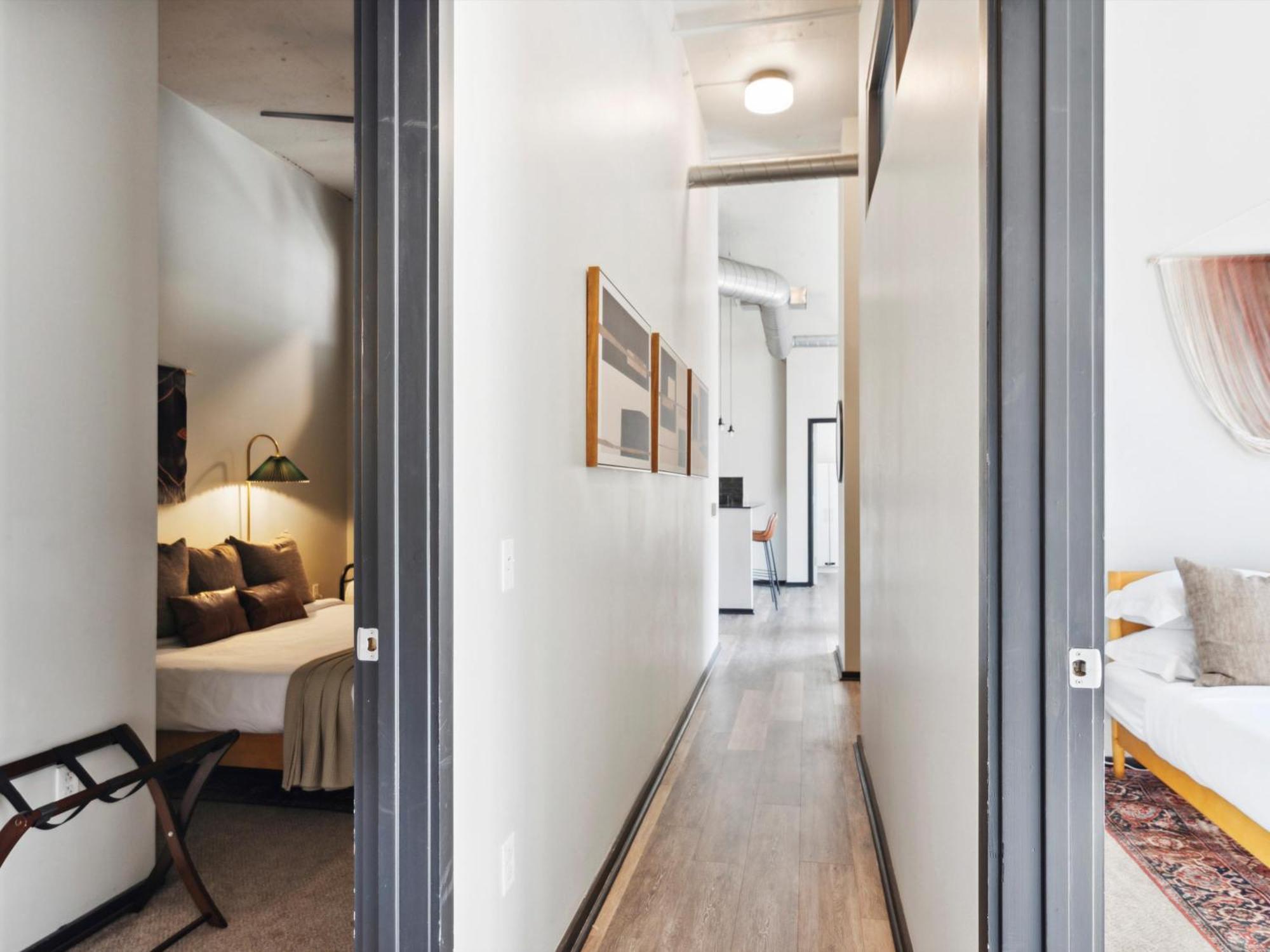 Large 3Br Apts & Studios, Gym, Game Room, Free Street Parking Philadelphia Room photo